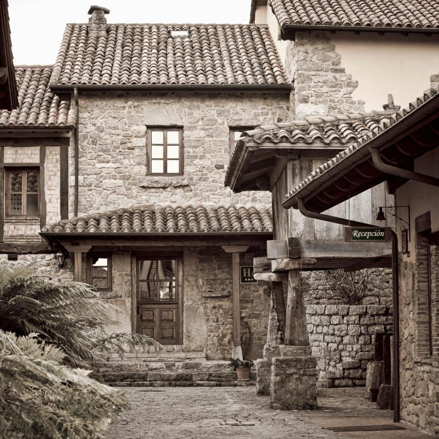 La Montana Magica Hotel Rural Vibano Exteriér fotografie