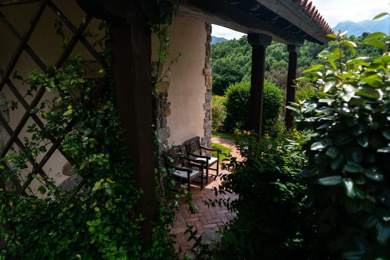 La Montana Magica Hotel Rural Vibano Exteriér fotografie